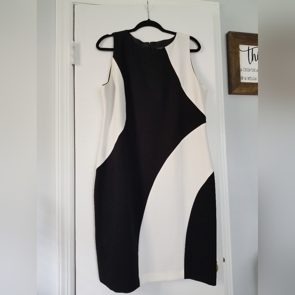 🚫SOLD🚫Ann Taylor Colorblock Sheath Dress - Picture 1 of 2